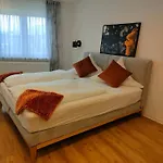 Gaestezimmer / Weingut Peter بيت ضيافة Wachenheim an der Weinstraße