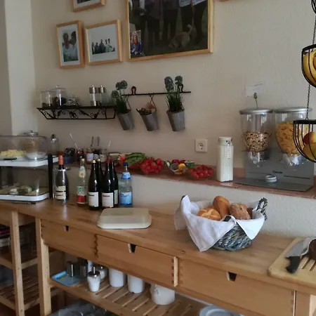 Gaestezimmer / Weingut Peter Guest house