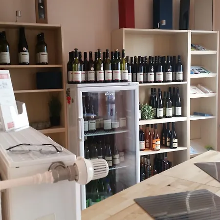 Gaestezimmer / Weingut Peter Guest house 3*