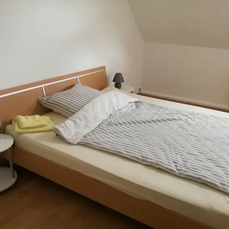 Gaestezimmer / Weingut Peter Wachenheim an der Weinstrasse