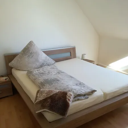 Gaestezimmer / Weingut Peter Guest house