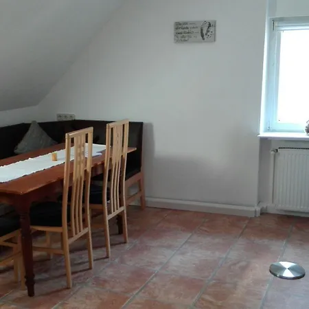 Guest house Gaestezimmer / Weingut Peter 3*