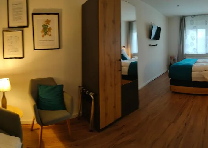 Гостевой дом Gaestezimmer / Weingut Peter 3*