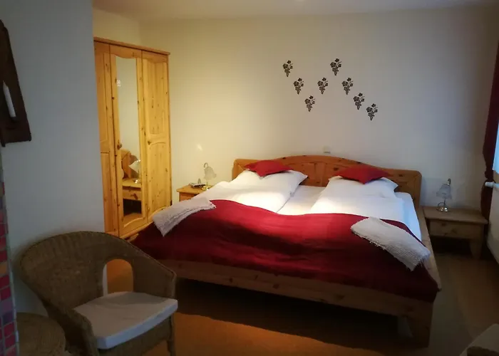 Guest house Gaestezimmer / Weingut Peter Wachenheim an der Weinstrasse