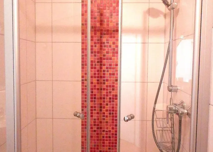 Гостевой дом Gaestezimmer / Weingut Peter 3*