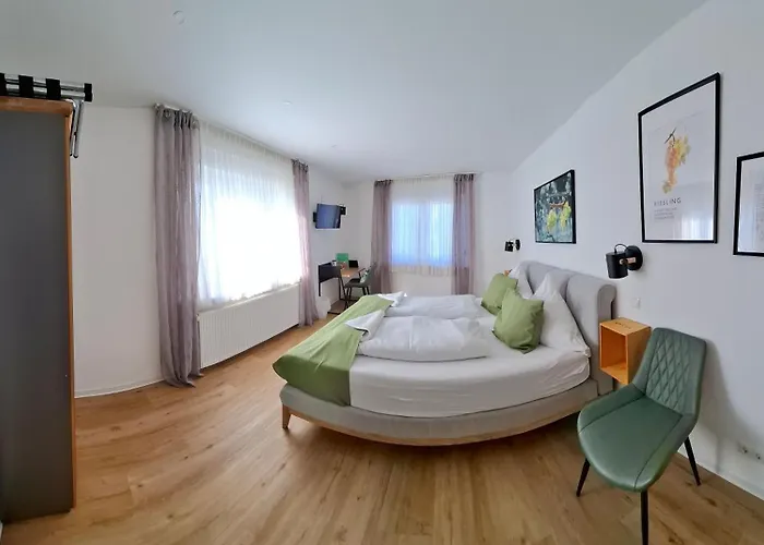 Гостевой дом Gaestezimmer / Weingut Peter