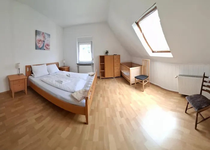 Gaestezimmer / Weingut Peter 3* Wachenheim an der Weinstrasse