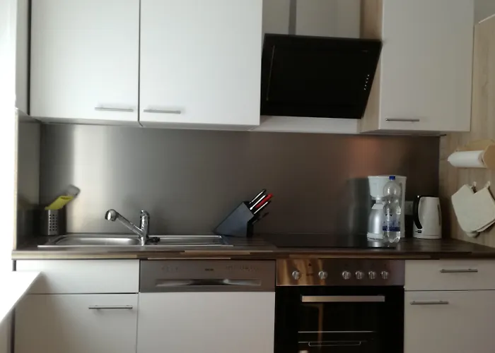 Gaestezimmer / Weingut Peter Gasthuis 3*